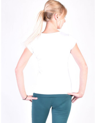 Biele tričko na jogu z bio bavlny, výšivka Kitamari a potlač