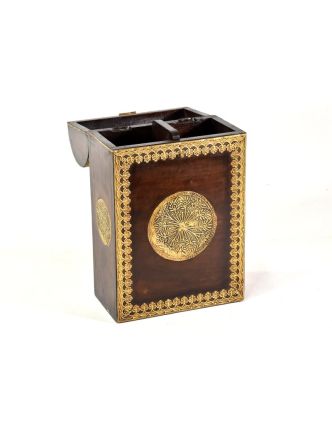 Box na víno zdobený mosadzným kovaním, 22x12x35cm