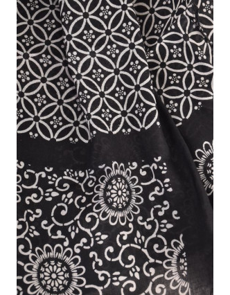 Bavlnený šatka s kvetinovým vzorom, čierny, 185x75cm