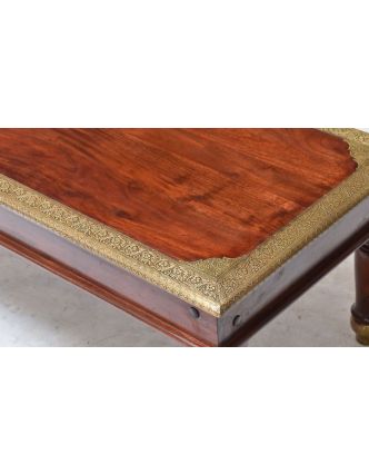 Konferenčný stolík z palisandrového dreva zdobený mosadzným kovaním, 110x60x45cm