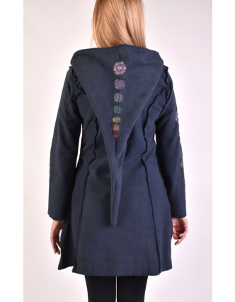 Tmavo modrý fleecový kabátik s dlhou kapucňou, zapínanie na zips, výšivka, vrecká