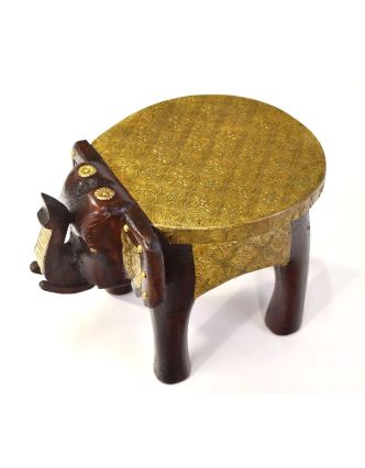 Stolička v tvare slona zdobená mosadzným kovaním, 27x20x17cm