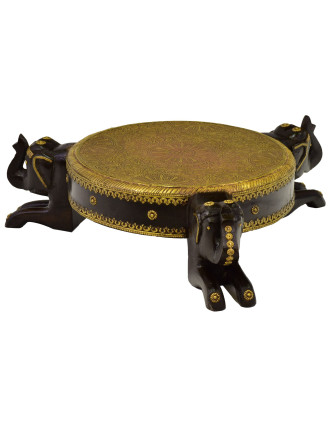 Čajový stolík z mangového dreva, slony, mosadzné kovania, 48x38x18cm