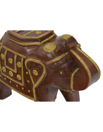 Drevený slon zdobený mosadzným kovaním, 33x13x29cm