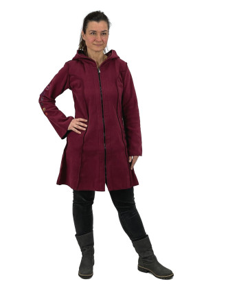 Vínový fleecový kabátik s dlhou kapucňou, zapínanie na zips, výšivka