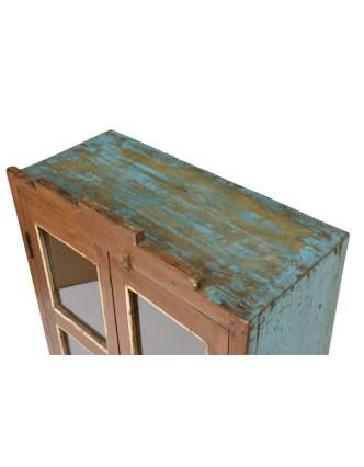 Presklená skrinka z teakového dreva, tyrkysová patina, 58x26x107cm