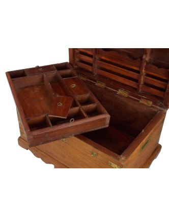 Stará drevená truhlička z teakového dreva, 50x34x32cm