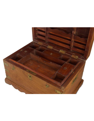 Stará drevená truhlička z teakového dreva, 50x34x32cm