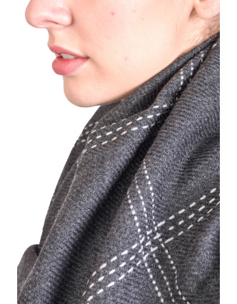 Luxusný šál z jemnej vlny, tmavo šedý, prešívaný, 75x204cm