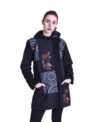 Čierny kabát s kapucňou a potlačou Mandal, kombinácia manžester-bavlna, výšivka