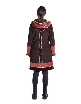 Vínovo-hnedý zamatový kabátik s kapucňou, patchwork a Chakra tlač