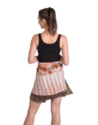 Zavinovacia krátka obojstranná sukňa z recyklovaných sárí, každý kus originál