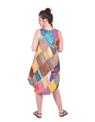 Krátke šaty na ramienka z recyklovaných sárí, patchwork, každý kus originál