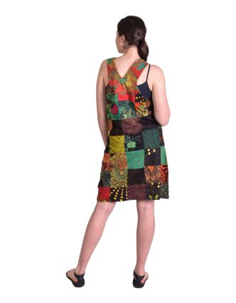 Krátke šaty s trakmi a vreckom, multifarebný patchwork, tričkovina