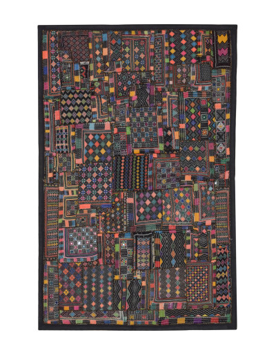 Unikátna tapiséria z Rajastanu, farebná, ručné vyšívanie, 140x91cm