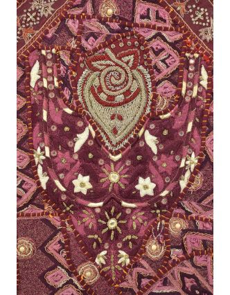 Unikátna tapiséria z Rajastanu, červená, ručné vyšívanie, 156x108cm