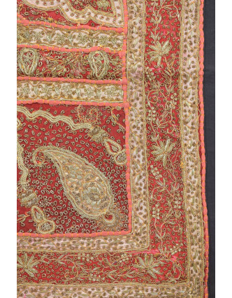 Unikátna tapiséria z Rajastanu, červená, ručné vyšívanie, 155x106cm