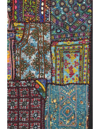 Unikátna tapiséria z Rajastanu, farebná, ručné vyšívanie, 142x95cm