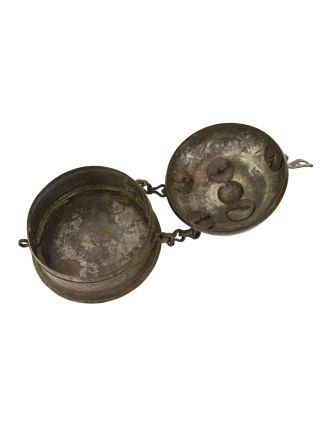 Stará kovová nádoba s vekom, ručne tepaná, mosadzná, 29x29x25cm