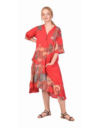 Trojštvrťové šaty, červené s kvetinovou potlačou a vreckami