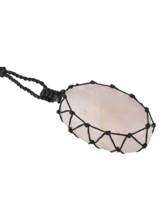 Macramé náhrdelník s ruženínom na sťahovacej šnúrke, obvod až 78cm