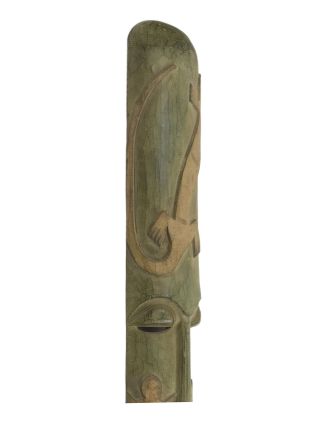 Domorodá maska z balzového dreva, zelená patina, 202cm