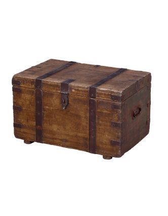 Stará truhla z teakového dreva, železné kovanie, 69x45x41cm