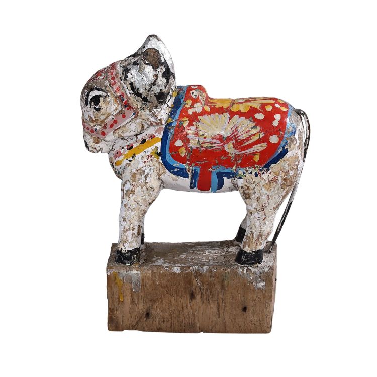 Soška posvätného býka Nandi z dreva, antik, ručne maľovaná, 17x7x22cm