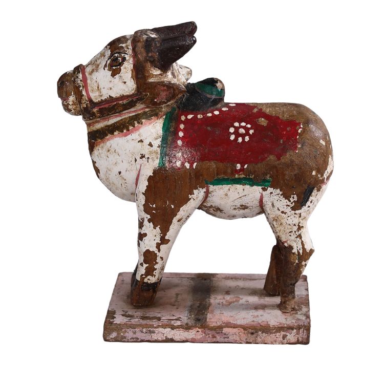 Soška posvätného býka Nandi z dreva, antik, ručne maľovaná, 17x9x19cm