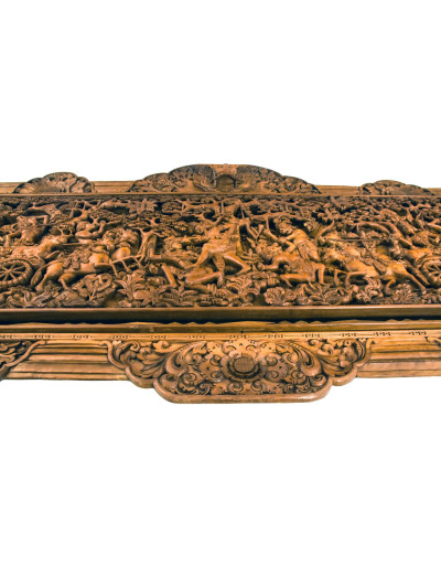 Drevený panel, výjav z Ramajány, 230x5x85cm