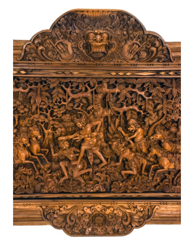 Drevený panel, výjav z Ramajány, 230x5x85cm
