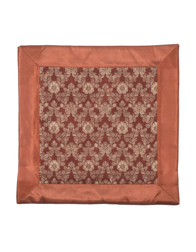Saténová obliečka na vankúš so zlatou výšivkou, zips, 40x40cm