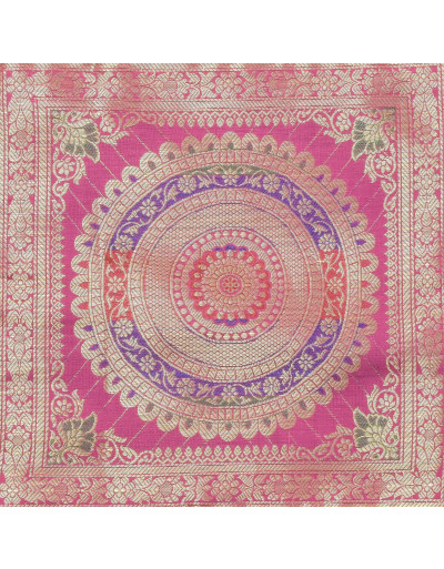 Saténová obliečka na vankúš so zlatou výšivkou, zips, 40x40cm