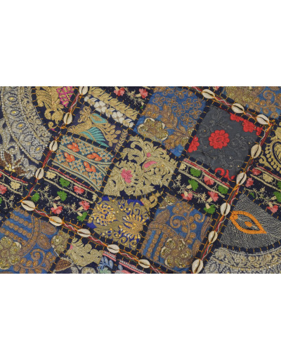 Meditačný vankúš ručne vyšívaný patchwork, s mušličkami, štvorec, 60x60x10cm