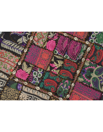 Meditačný vankúš ručne vyšívaný patchwork, s mušličkami, štvorec, 60x60x10cm