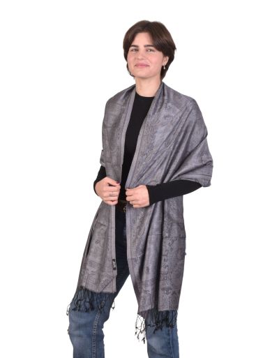 Veľký šál s paisley vzorom a strapcami, čierna, 75x205cm