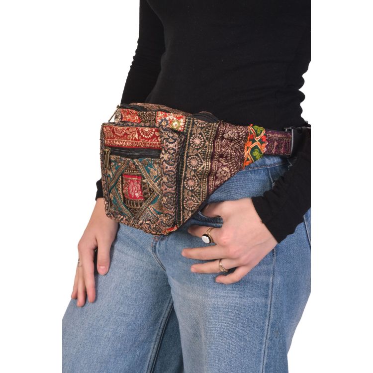 Luxusné boho ľadvinka, patchwork, 30x20cm