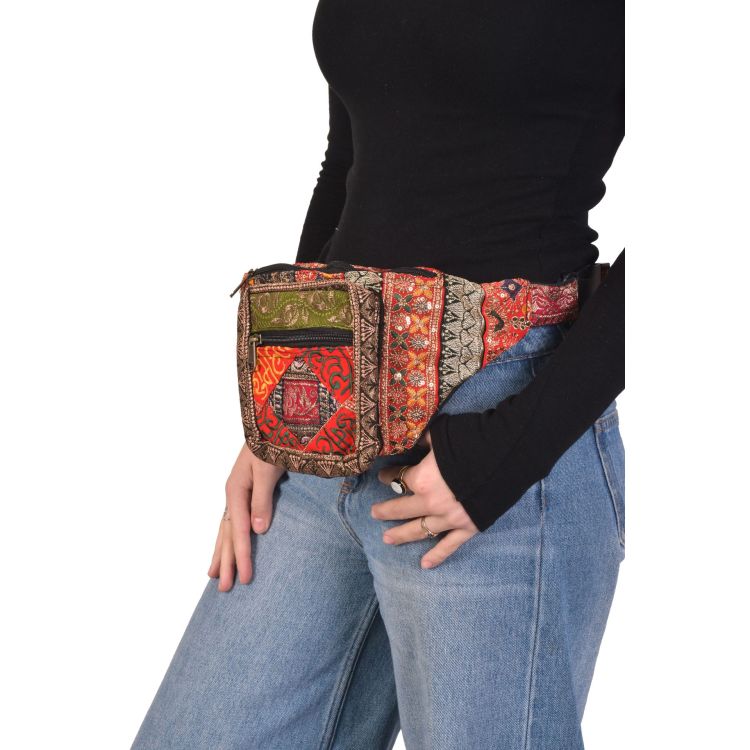 Luxusné boho ľadvinka, patchwork, 30x20cm