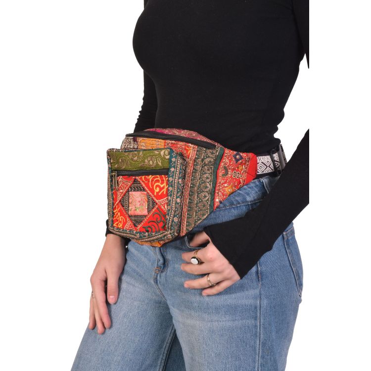 Luxusné boho ľadvinka, patchwork, 30x20cm