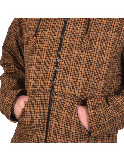 Hnedá bunda s vytkávaným vzorom, kapucňa, flísová podšívka